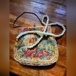 Vintage embroidered handbag